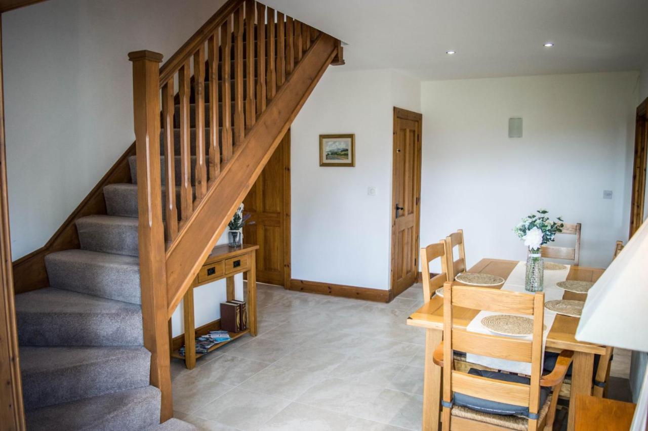 The Heights & Hollows Farmhouse, Saul, Downpatrick, Sleeps 14 Buitenkant foto